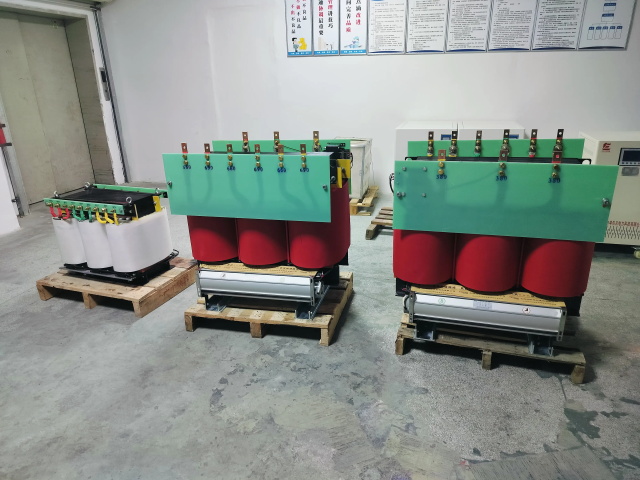 水磨沟KS11-1000KVA矿用变压器